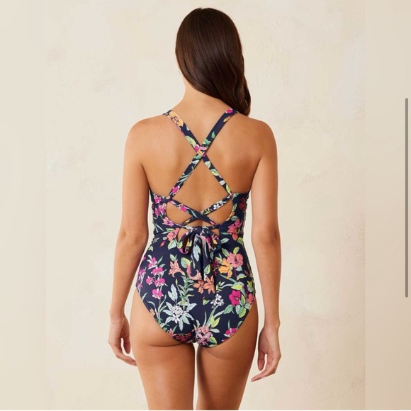 NWT Tommy Bahama Summer Floral Reversible Cross-Back One-Piece Swimsuit - Picture 3 of 7